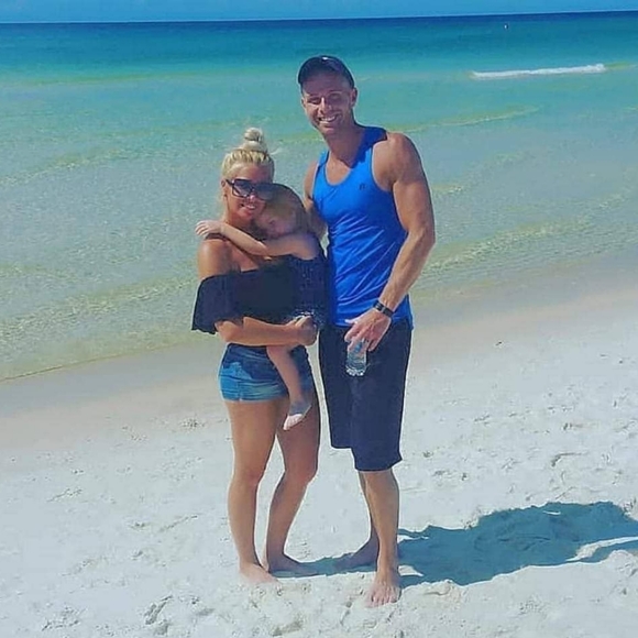 Meet your Posher, Aaron - Picture 1 of 1